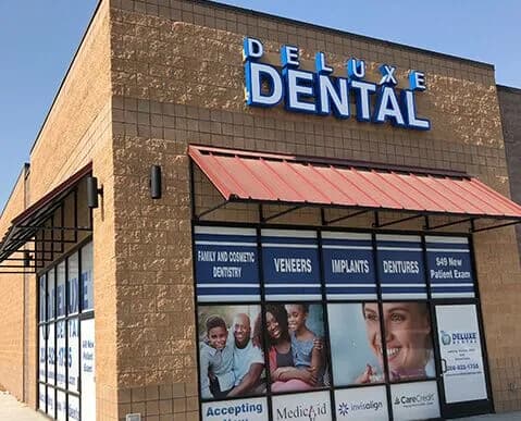Deluxe Dental Store Front